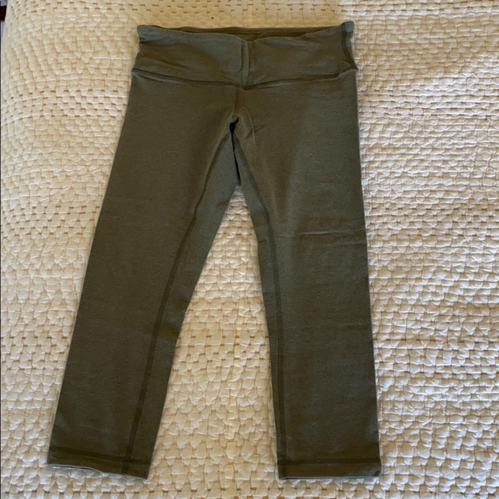 Lululemon Capri